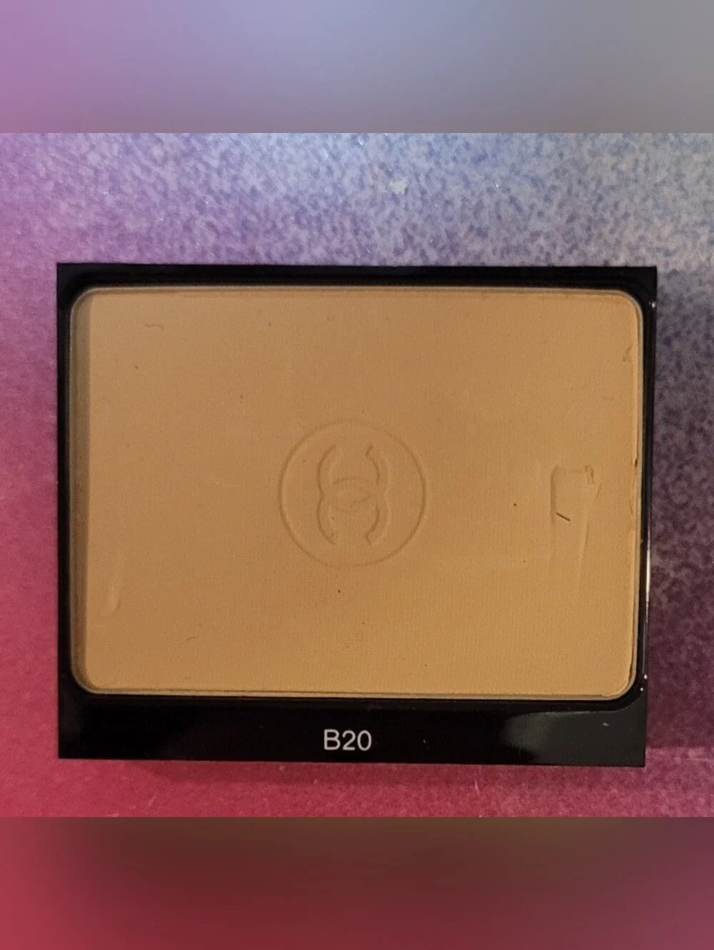 Chanel Ultra Le Teint Powder Foundation Refill Tester B20